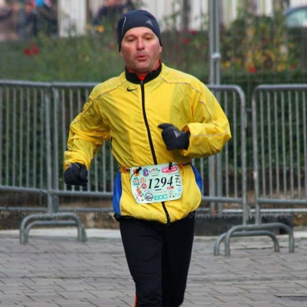 Podiart referenciák - Hódosi Lajos amatőr sportoló, futó - Mindennapi használatra és futáshoz is használja a speciális talpbetétet.